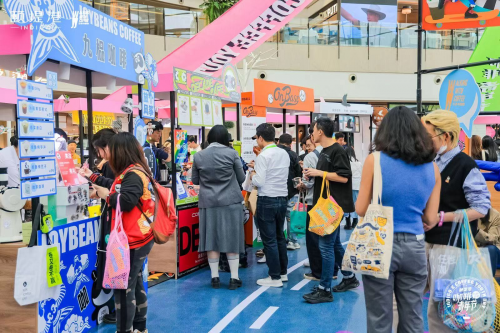 100+精品咖啡欢聚颐堤港畅享博业体育平台“玩咖营地”潮流春日博业体育app(图12)